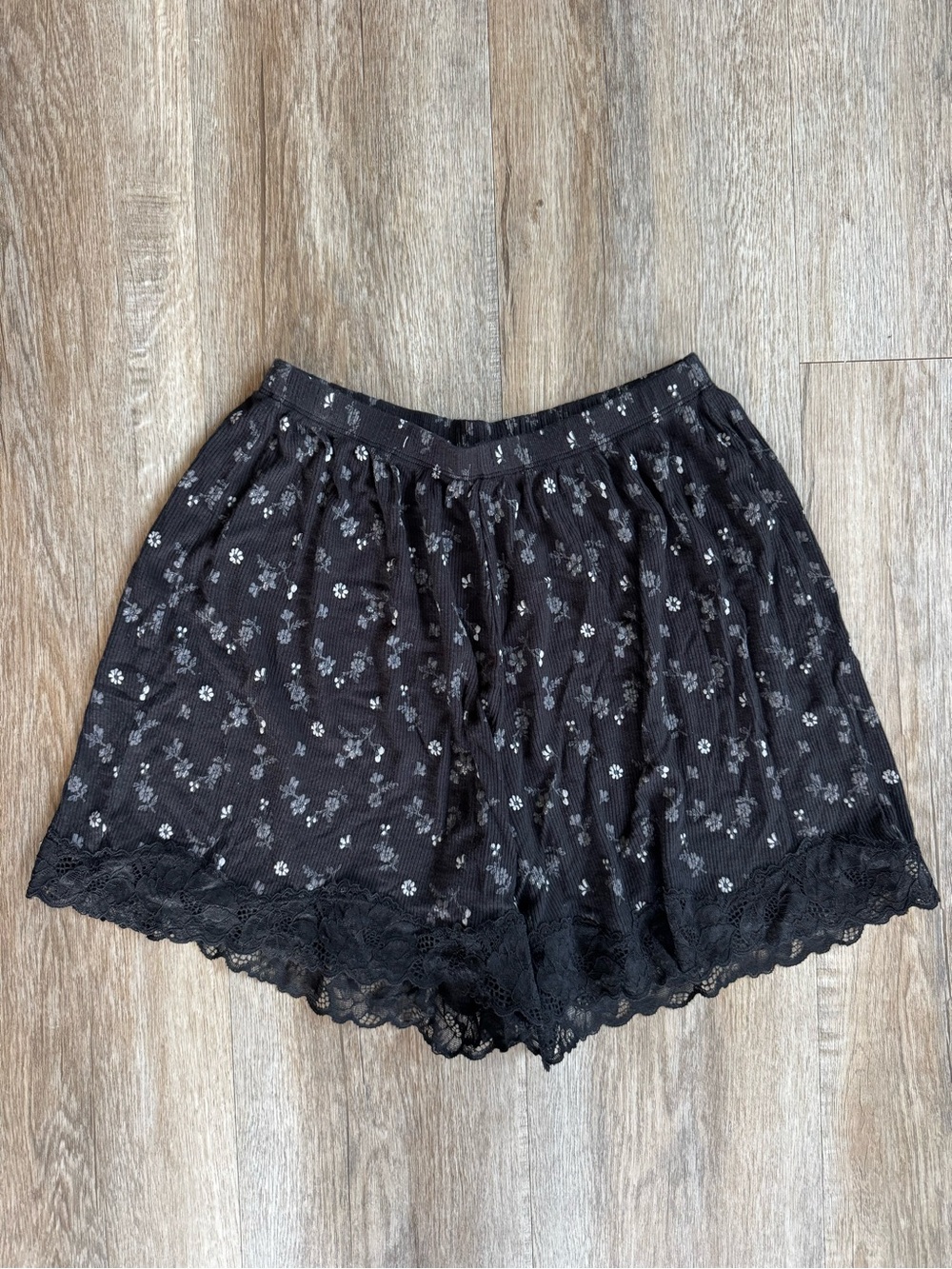 Aerie Black Real Soft Rib Lace Sleep Shorts - size XS